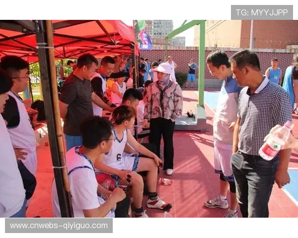 大连小篮球赛教练强调淘汰赛制锻炼球员心理素质与抗压能力